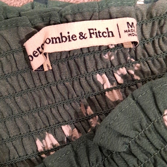 Abercrombie & Fitch  long sleeve Smocked wrap top - Picture 10 of 11